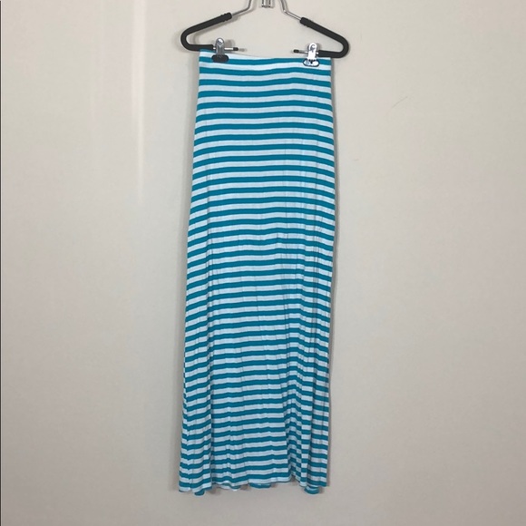 white and turquoise striped maxi skirt - Picture 3 of 3
